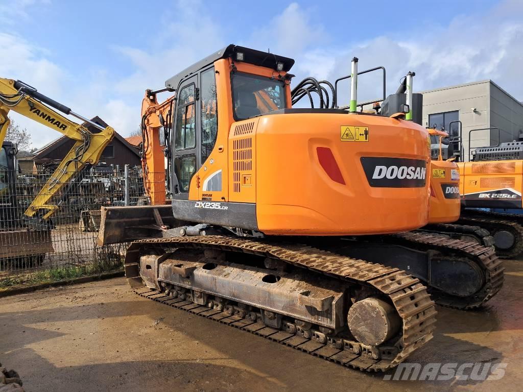 Doosan DX 235 LCR-5 Excavatoare pe șenile
