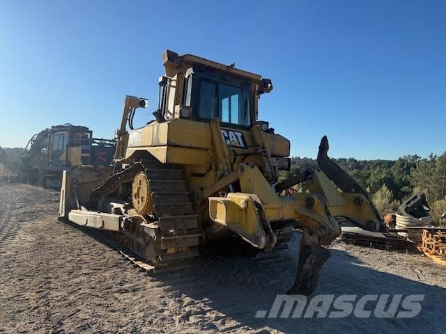 CAT D 6 T XL Buldozere pe senile