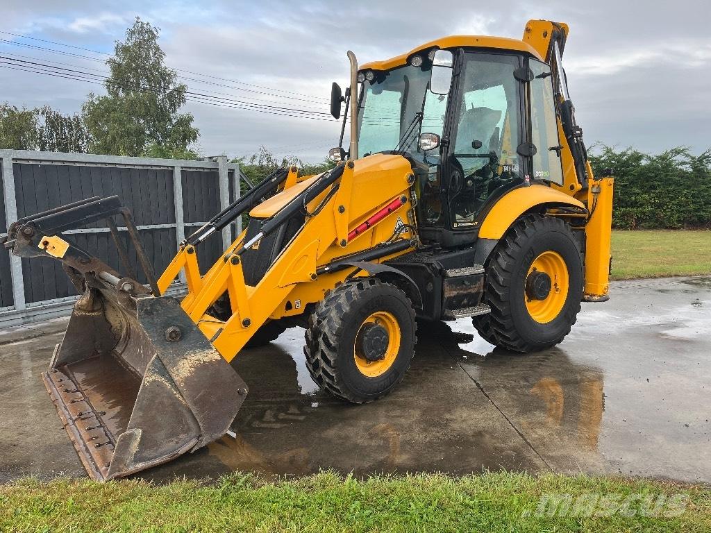 JCB 3CX Buldoexcavatoare