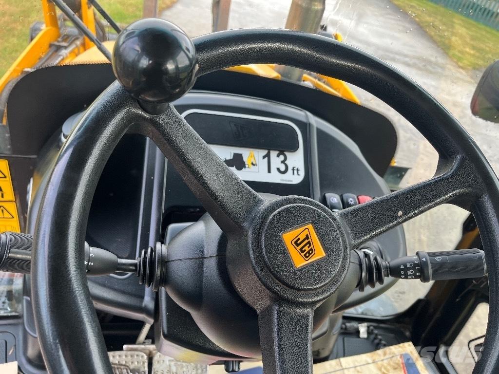 JCB 3CX Buldoexcavatoare