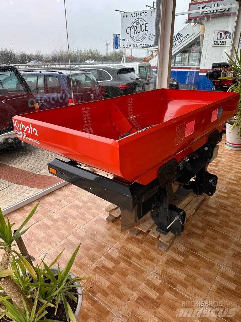 Kubota DSM-W 1300 Împrastierea mineralelor