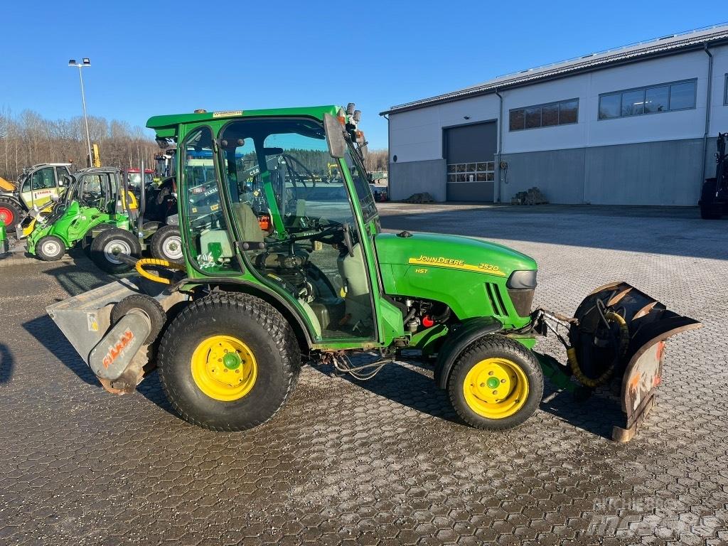 John Deere 2520 HST Tractoare compacte