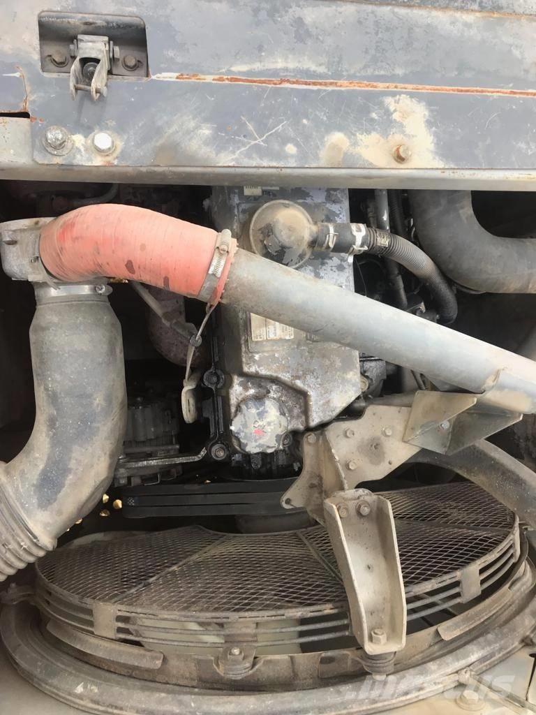  zaxis 350 Excavatoare pe șenile
