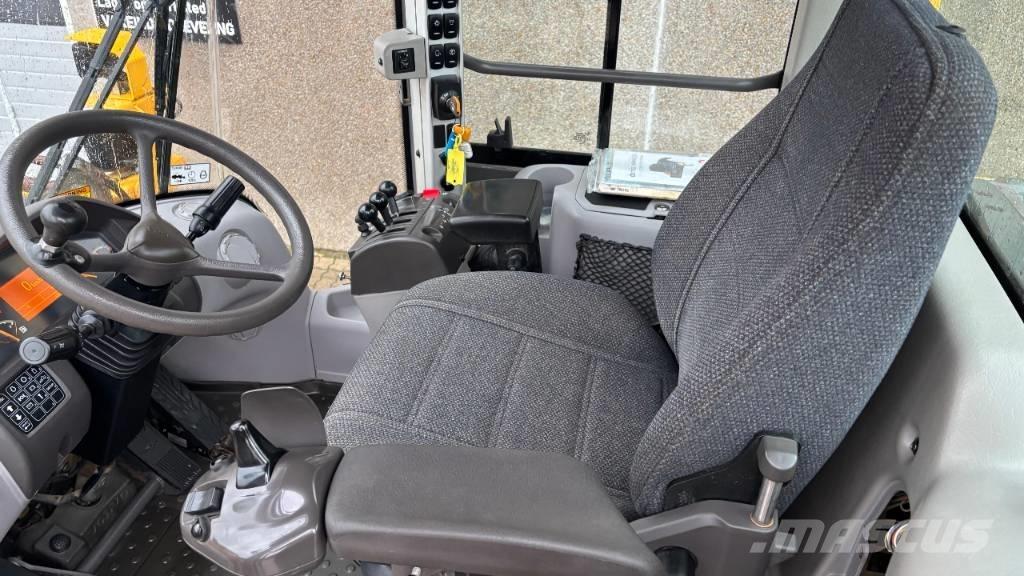 Volvo L 60 G Incarcator pe pneuri