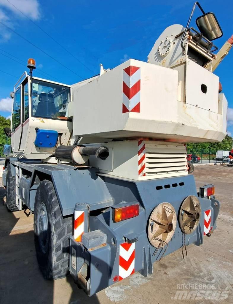 Terex RC45 Macara teren accidentat