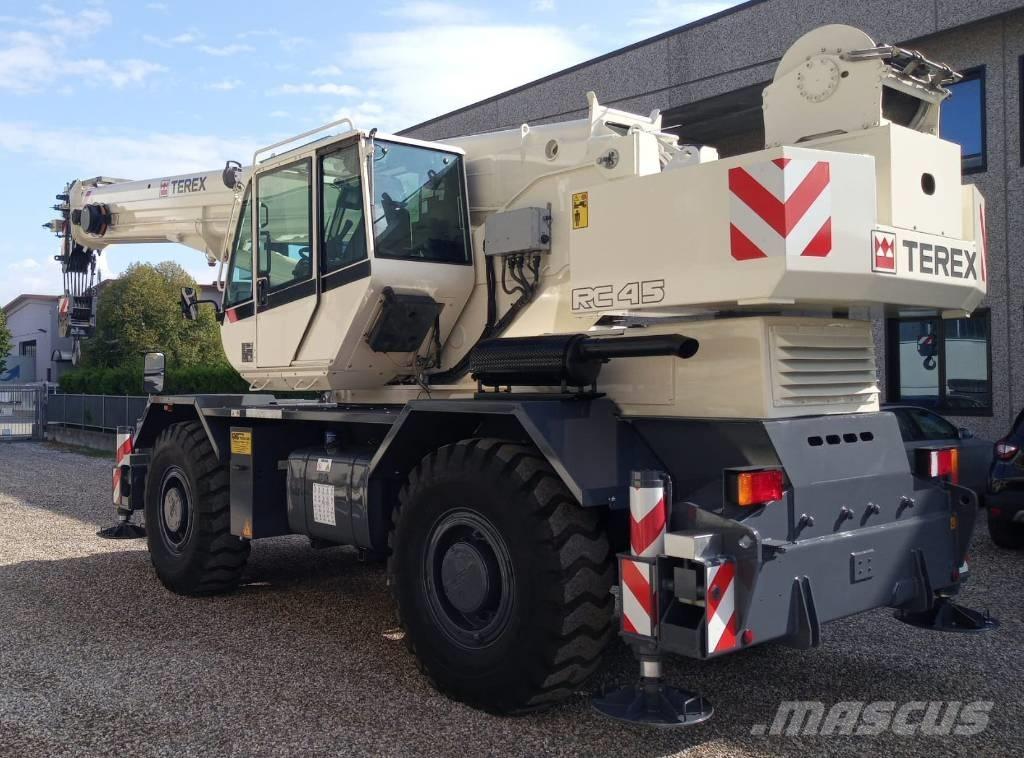 Terex RC45 Macara teren accidentat