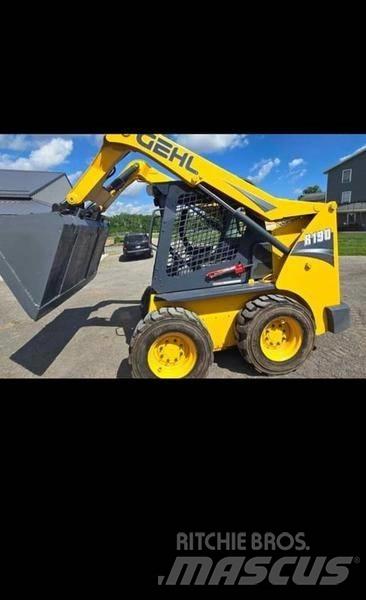 Gehl R 190 Mini incarcator