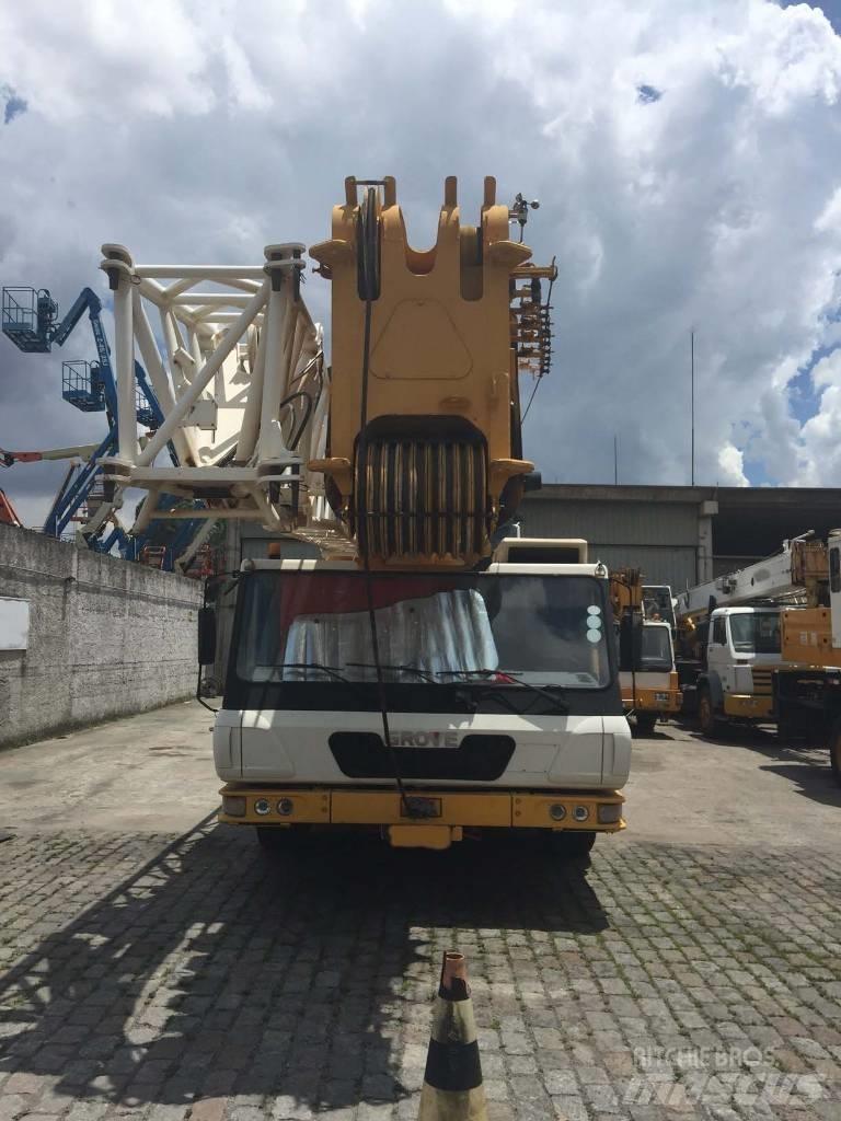 Grove GMK 6220 Macara pentru orice teren