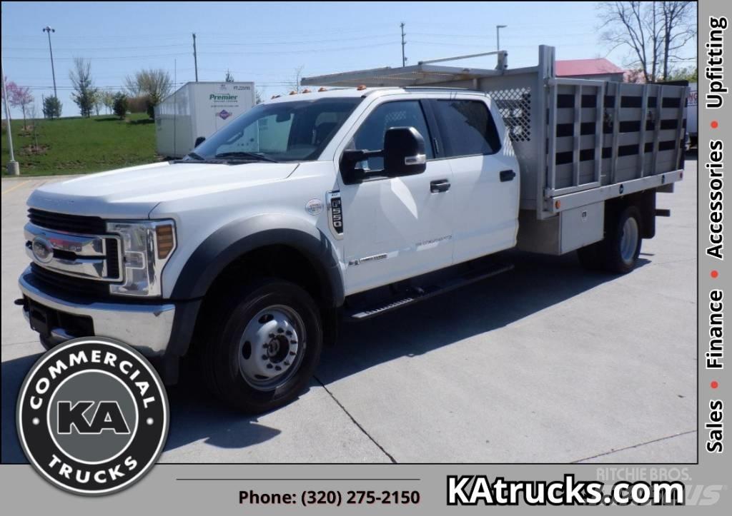 Ford F 550 XLT SD Camioane platforma/prelata
