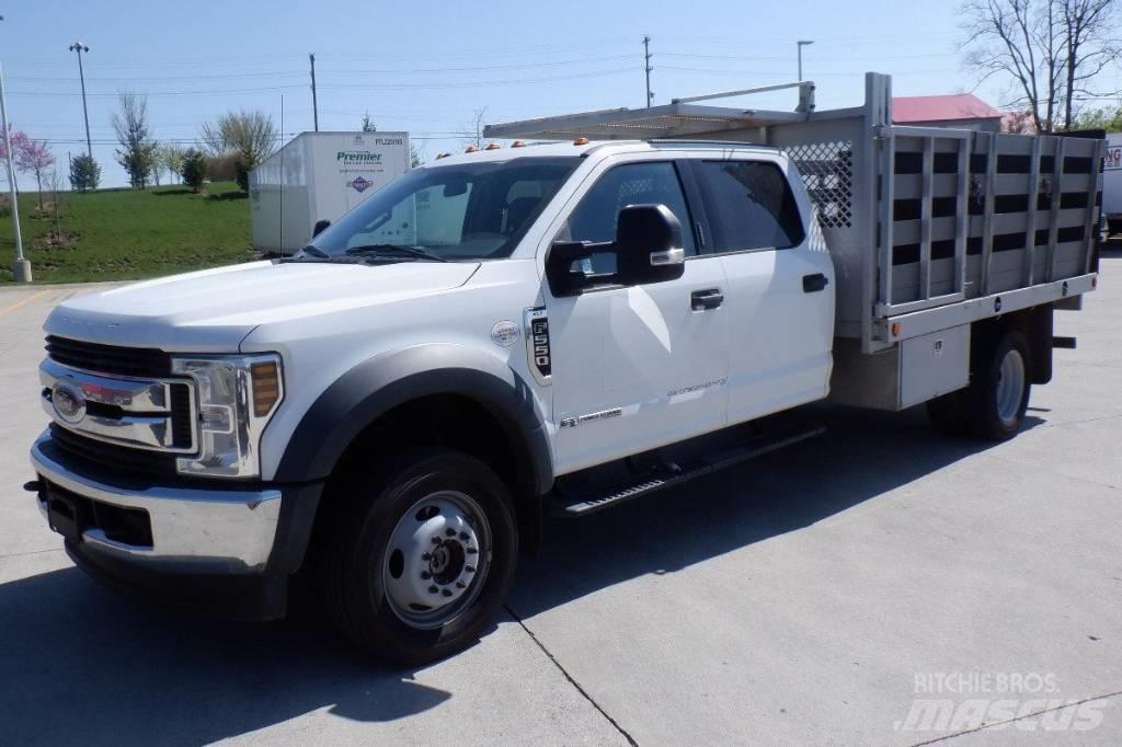 Ford F 550 XLT SD Camioane platforma/prelata