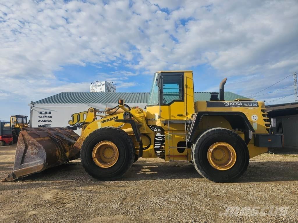 Komatsu WA 380-3H Incarcator pe pneuri