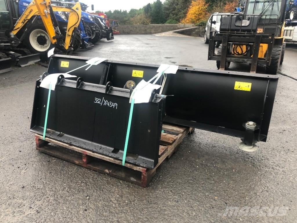 JCB Snow Plough Pluguri
