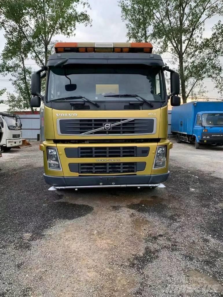 Volvo FM 380 Municipal/vehicul cu uz general