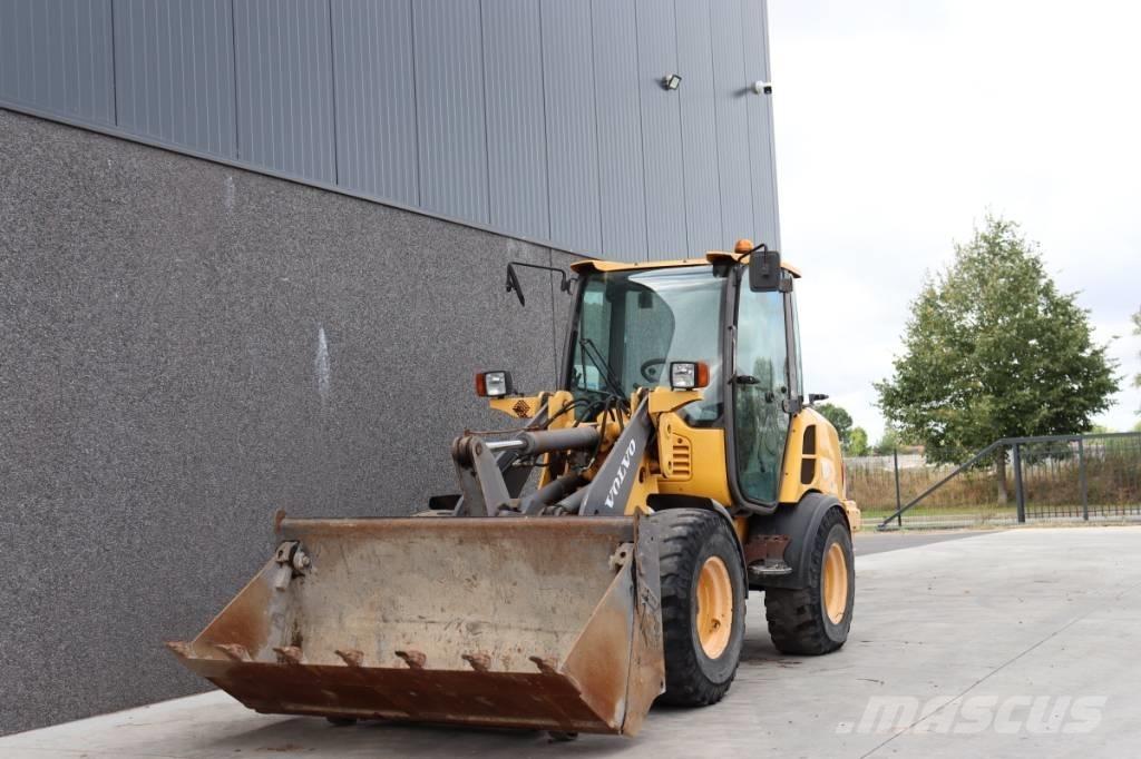Volvo L25F-Z Incarcator pe pneuri