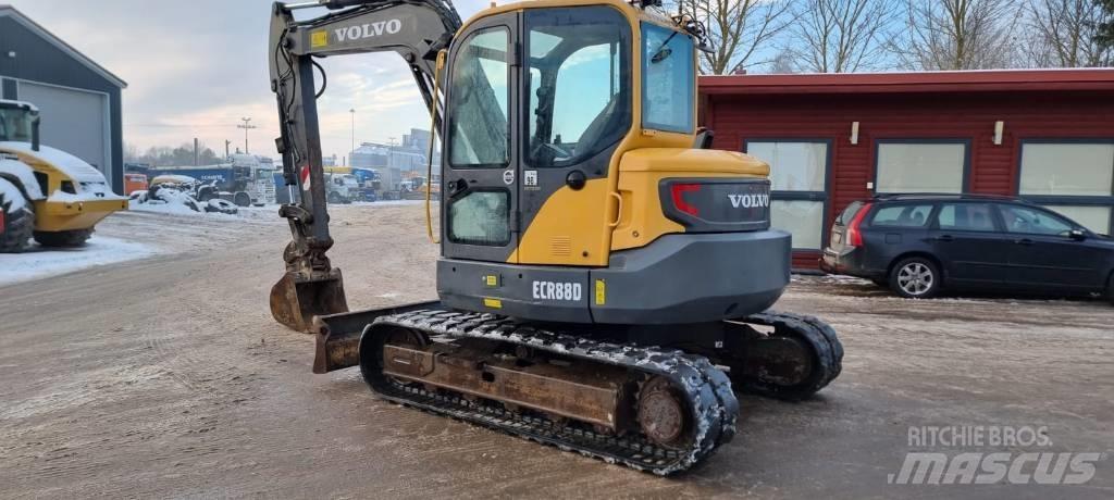 Volvo ECR 88 D Excavatoare 7t - 12t