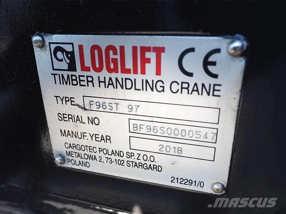 Loglift 96 S Macarale forestiere