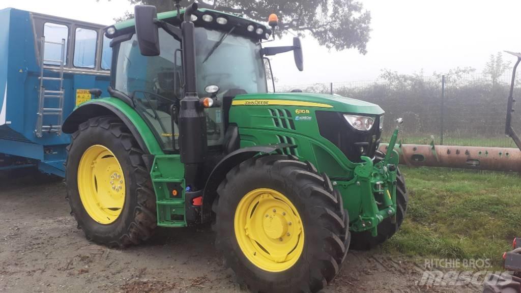 John Deere 6110 R Tractoare