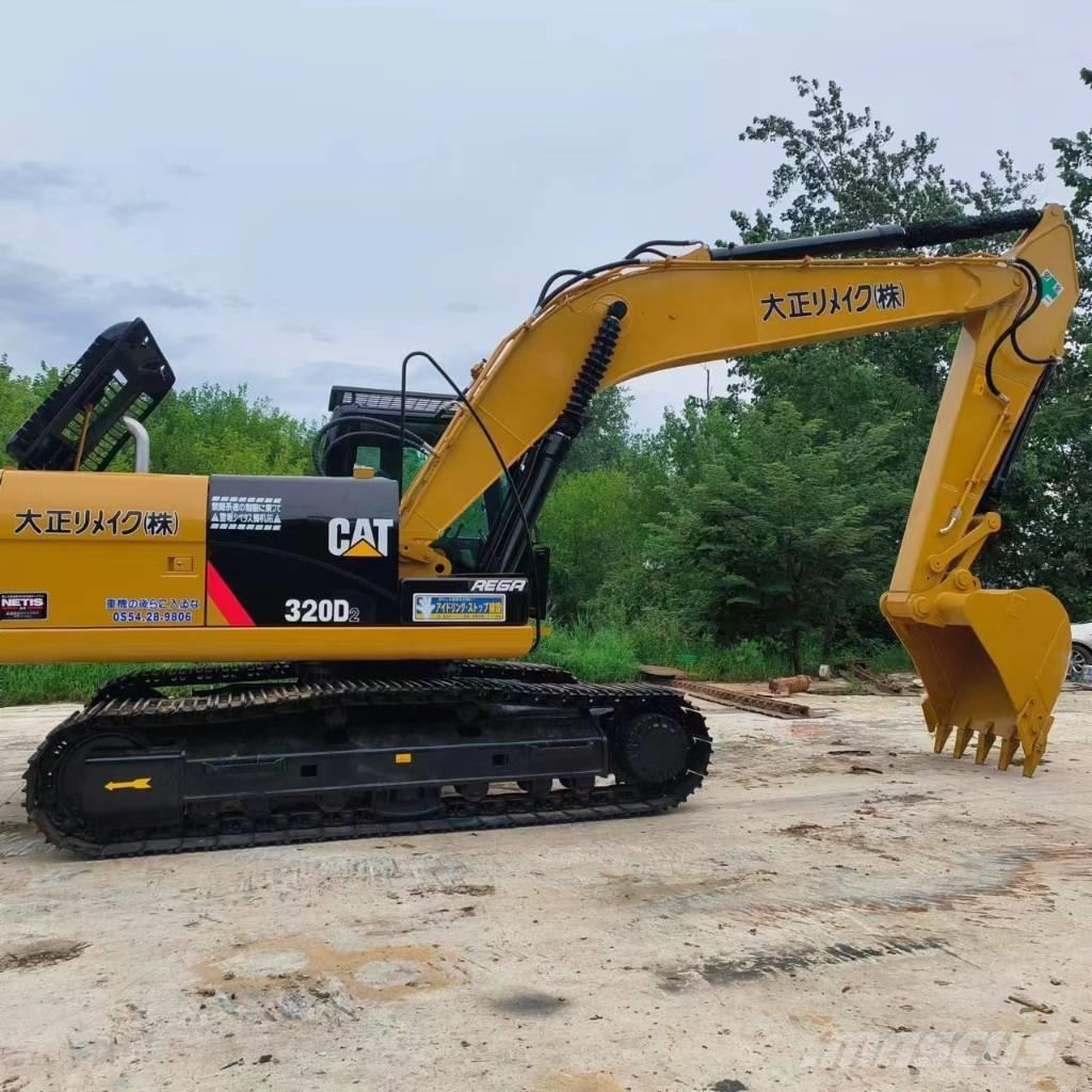 CAT 320D2 Excavatoare pe șenile
