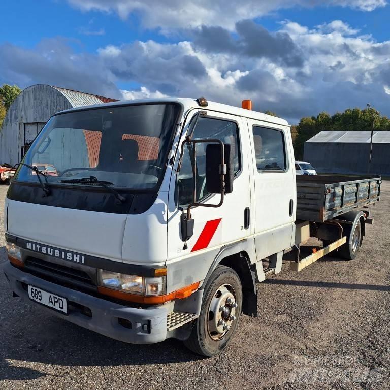 Mitsubishi Canter Camioane cu macara