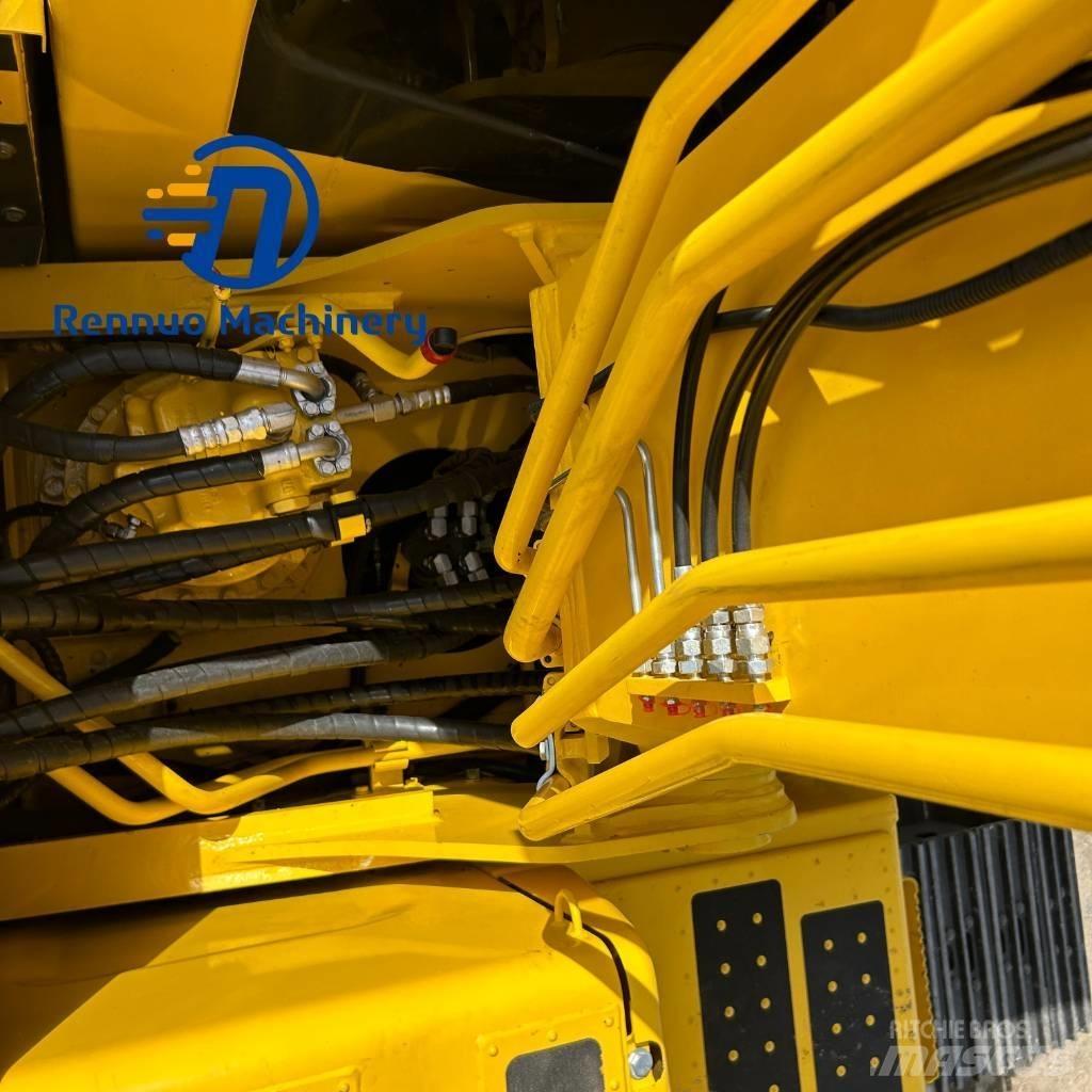Komatsu PC200-8 Excavatoare pe șenile
