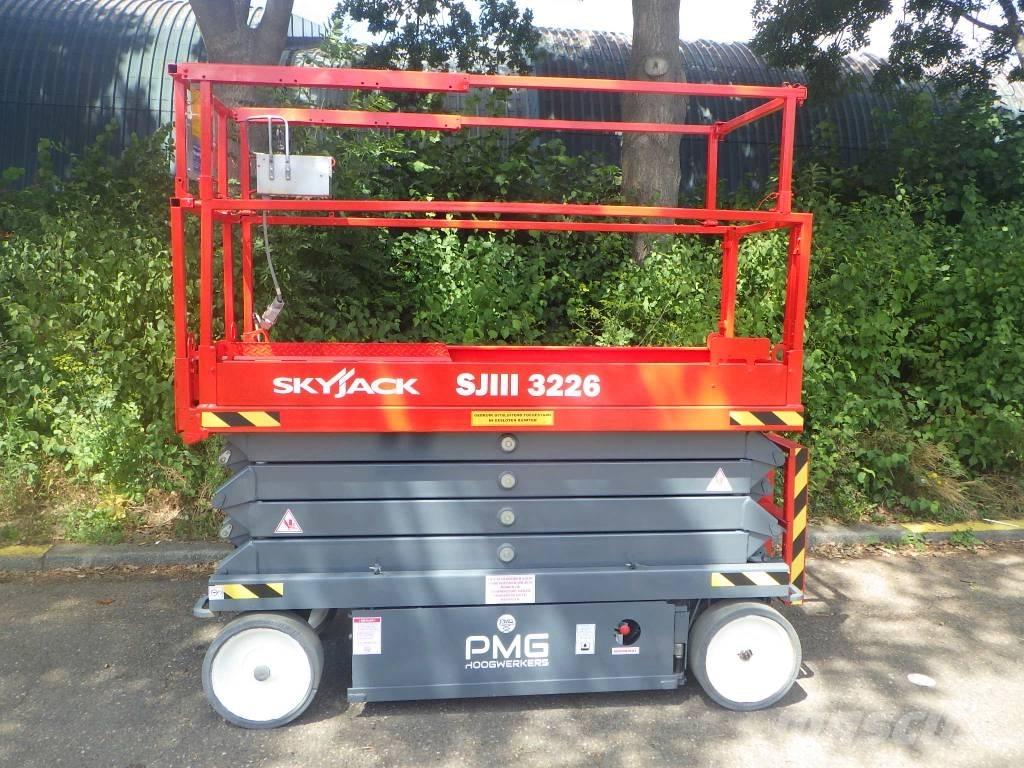 SkyJack SJ3226 Platforme foarfeca