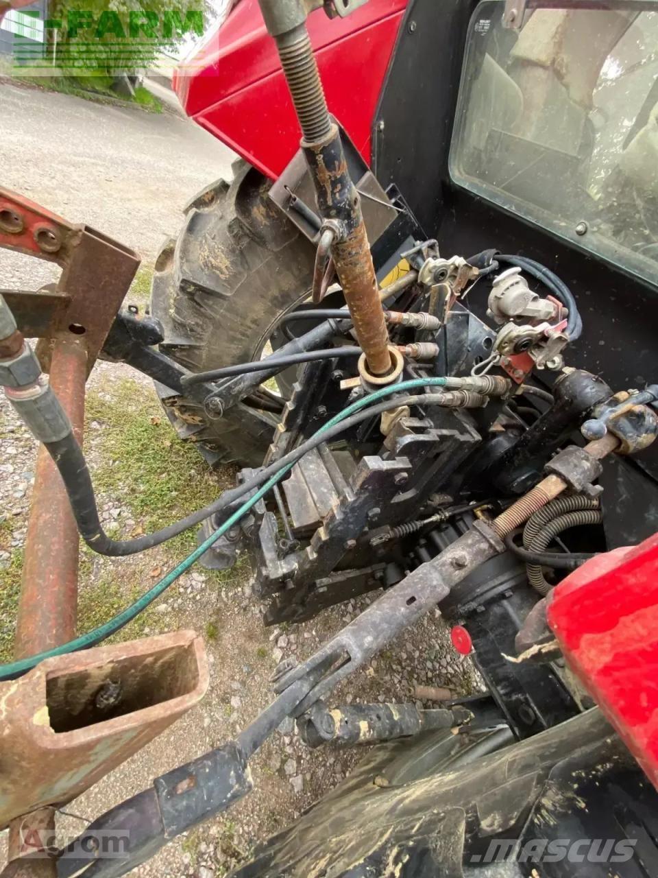 Case IH 844 a Tractoare