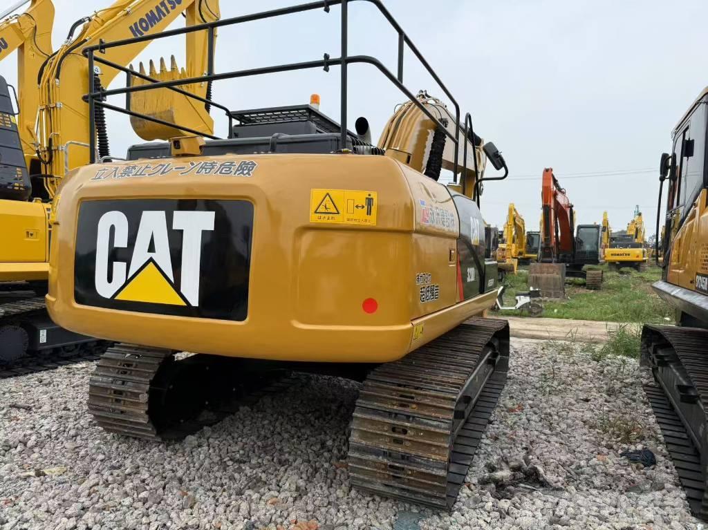 CAT 320D2 Excavatoare pe șenile
