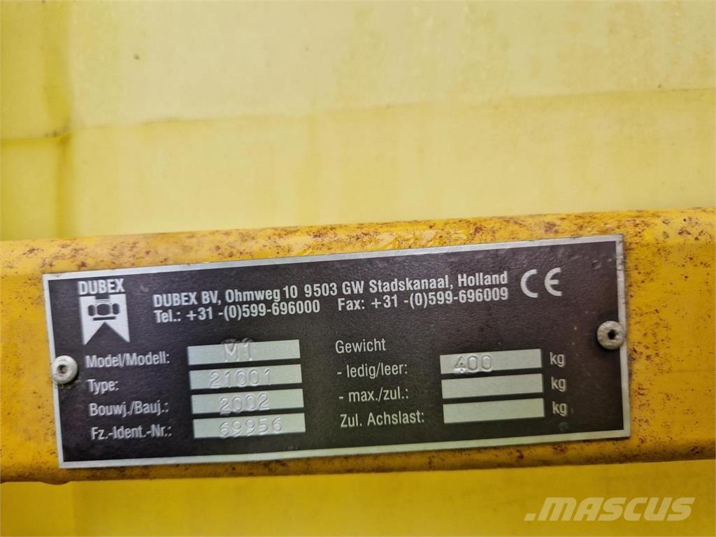 Dubex MODEL 1 Tractoare agricole sprayers