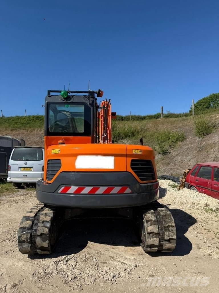 Doosan DX 85 R-3 Excavatoare 7t - 12t