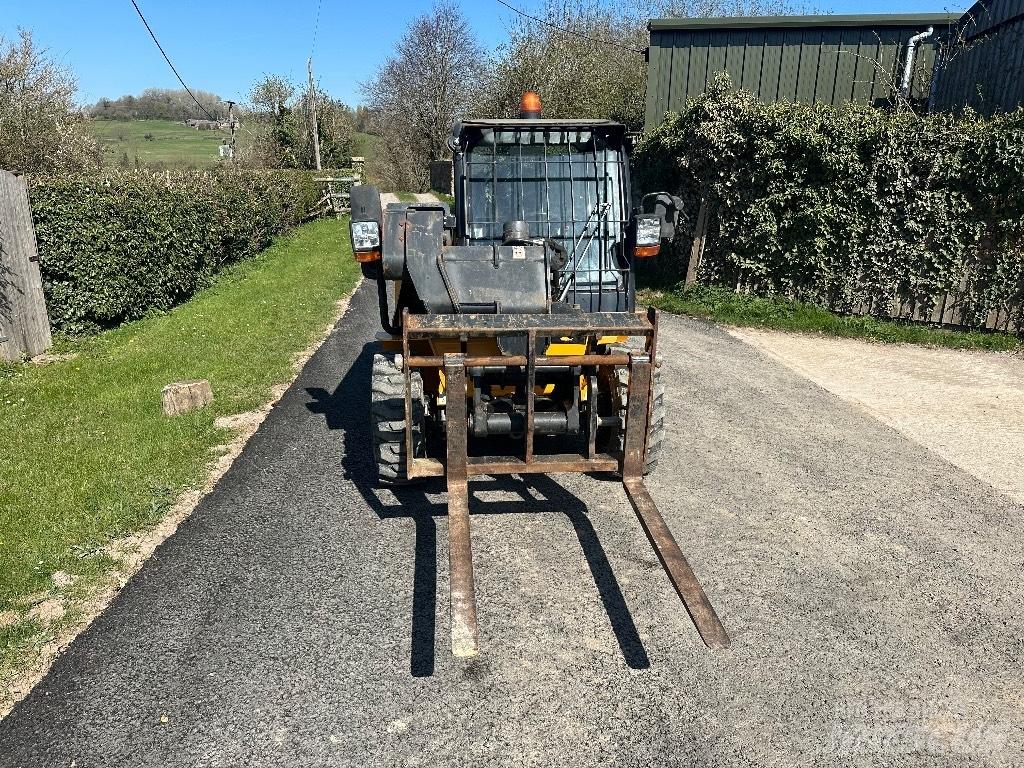 JCB 520-40 Stivuitoare telescopice