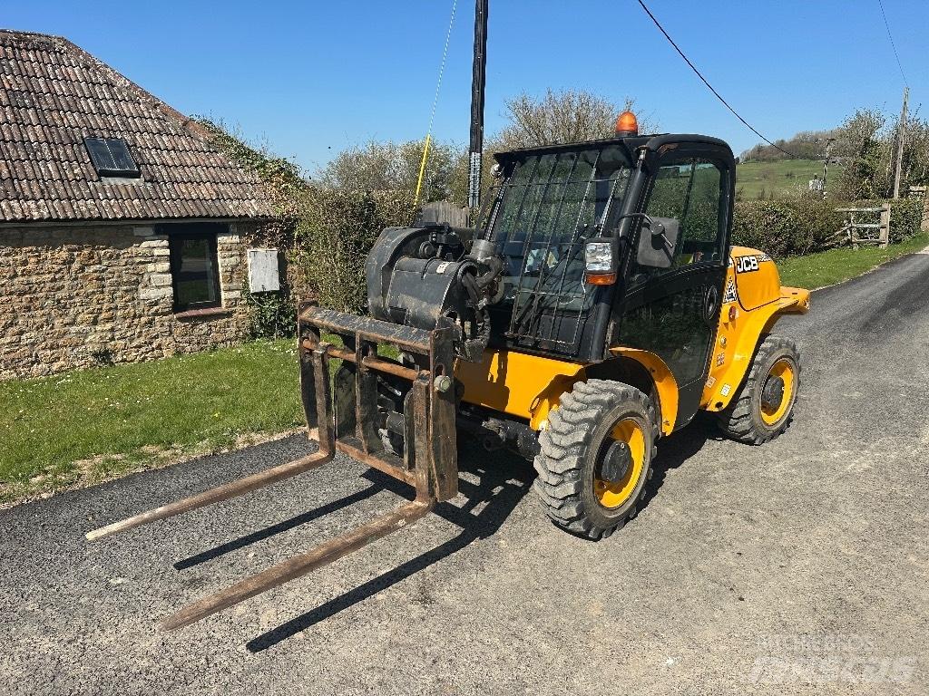 JCB 520-40 Stivuitoare telescopice