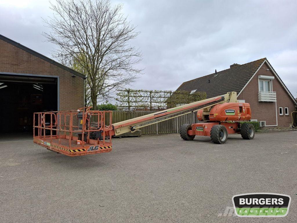 JLG 680S Nacele cu brat telescopic
