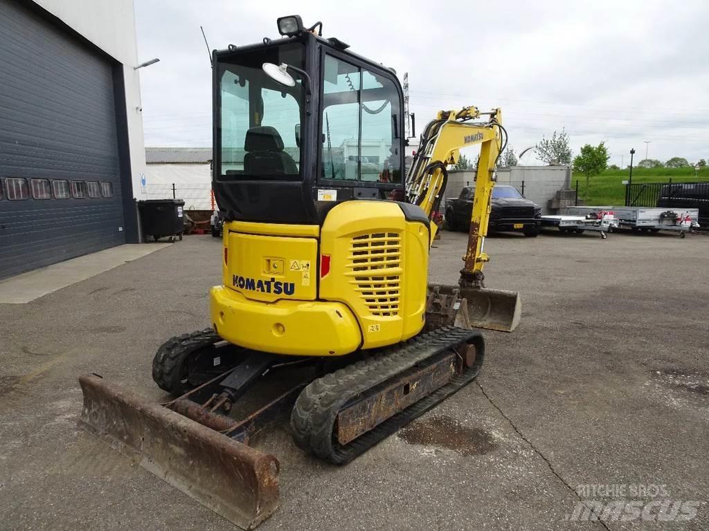 Komatsu PC35MR-5 Mini excavatoare < 7t