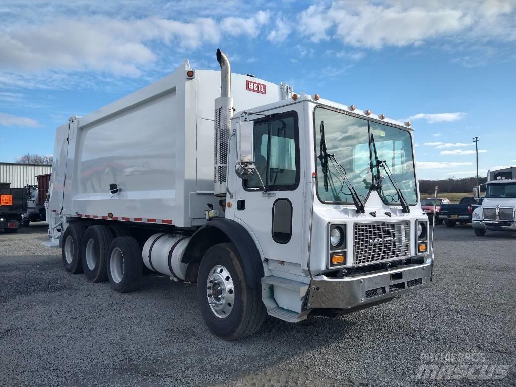 Mack MR Camion de deseuri