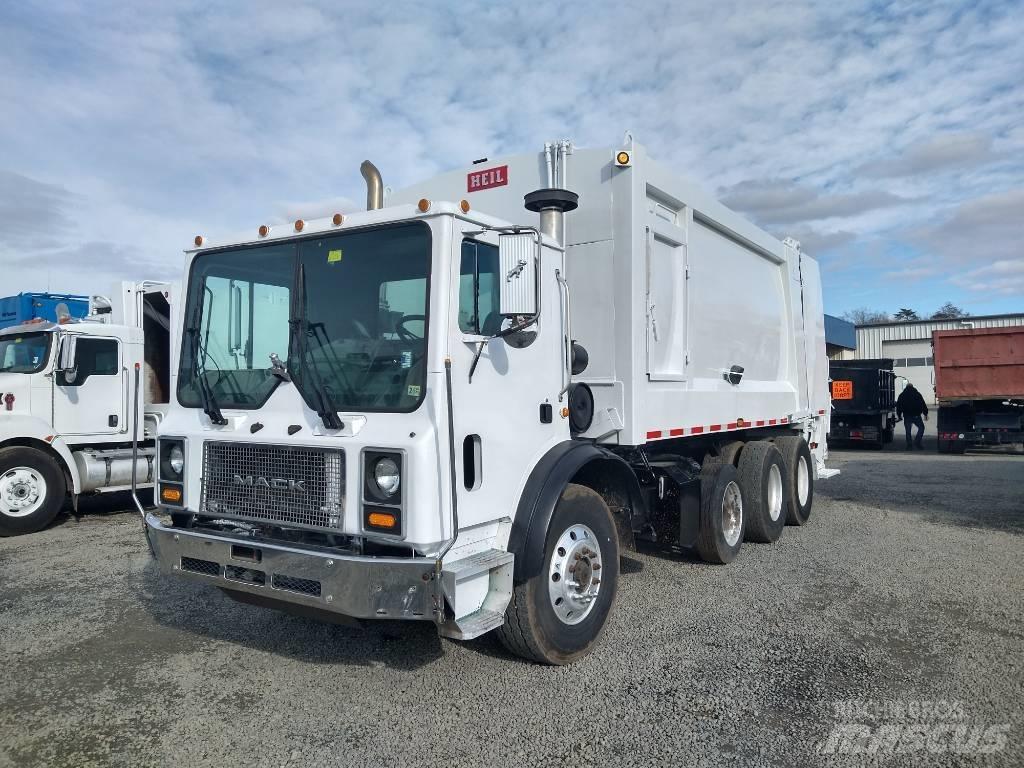 Mack MR Camion de deseuri
