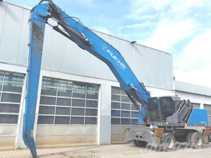 Fuchs MHL 360 F Paleta de manipulare