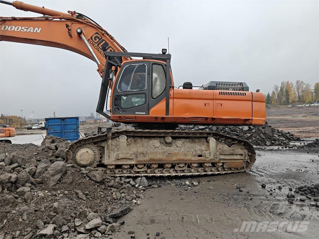 Doosan DX520LC Excavatoare pe șenile
