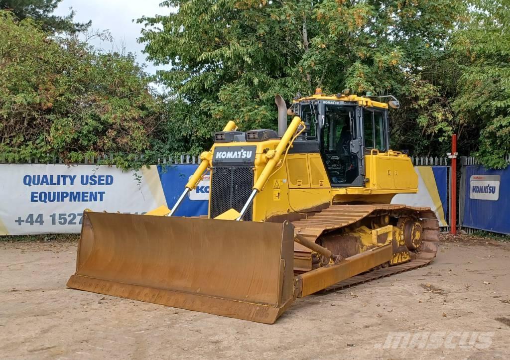 Komatsu D65PX-18E0 Buldozere pe senile