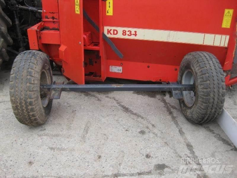 Vicon KD 834. Utilaje si accesorii folosite la cresterea animalelor
