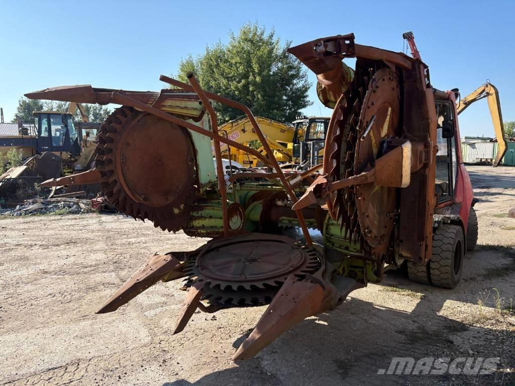 CLAAS RU 450 Forajere cu autopropulsare