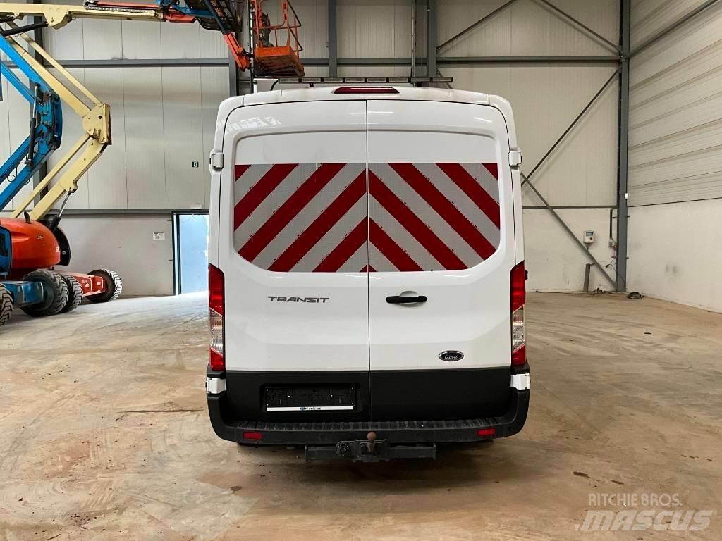 Ford Transit Utilitara