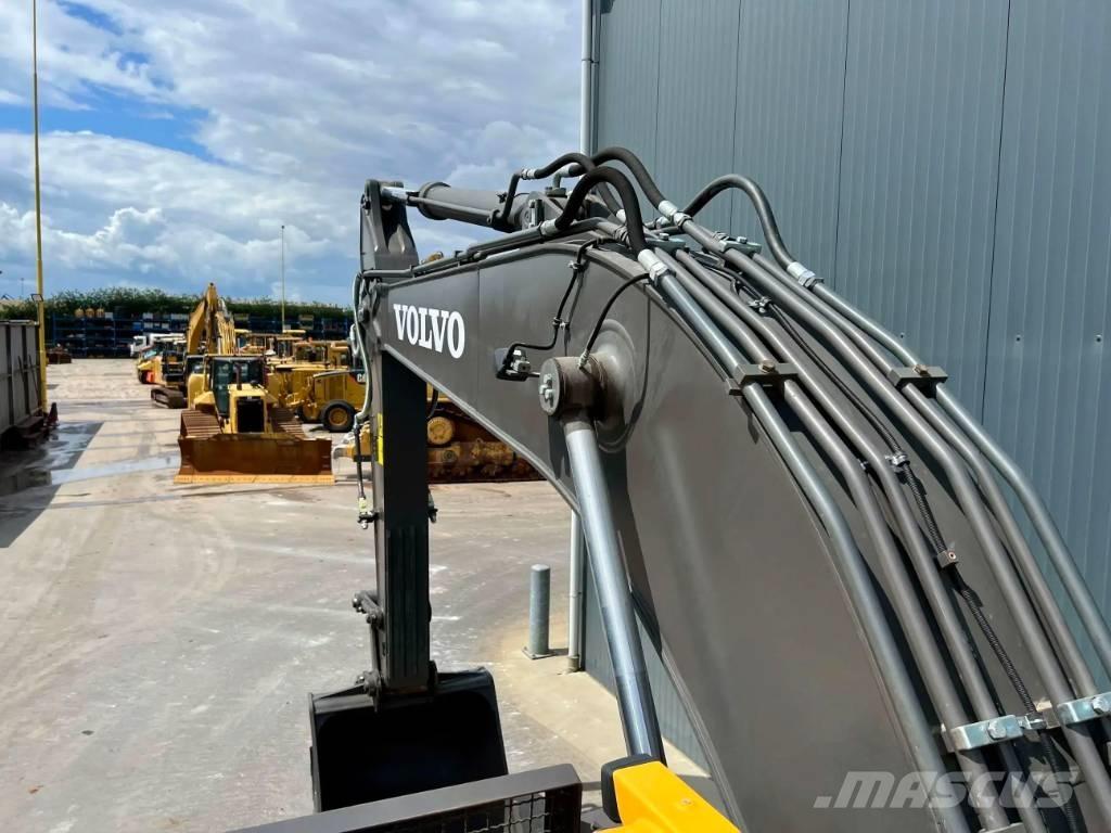 Volvo EC210 Excavatoare pe șenile
