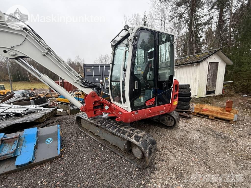 Takeuchi TB 370 Excavatoare pe șenile
