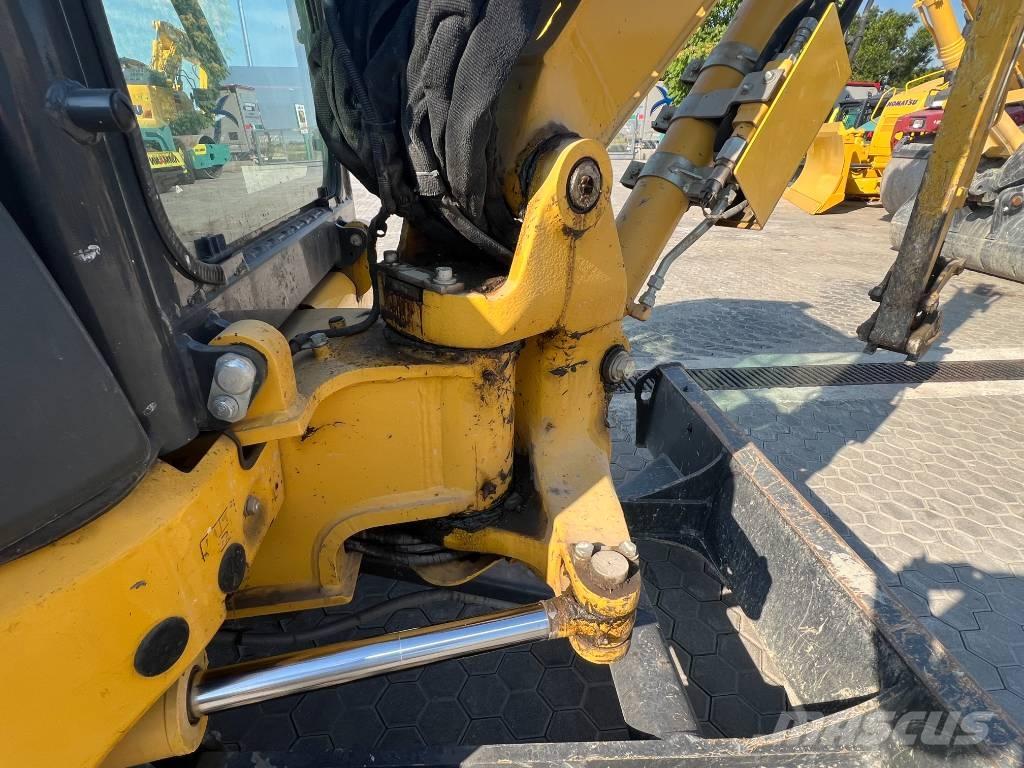 Komatsu PC 30 MR-5 Mini excavatoare < 7t