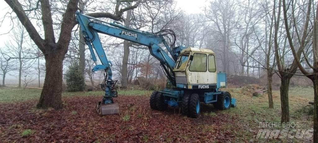 Fuchs F 712 Excavatoare cu roti