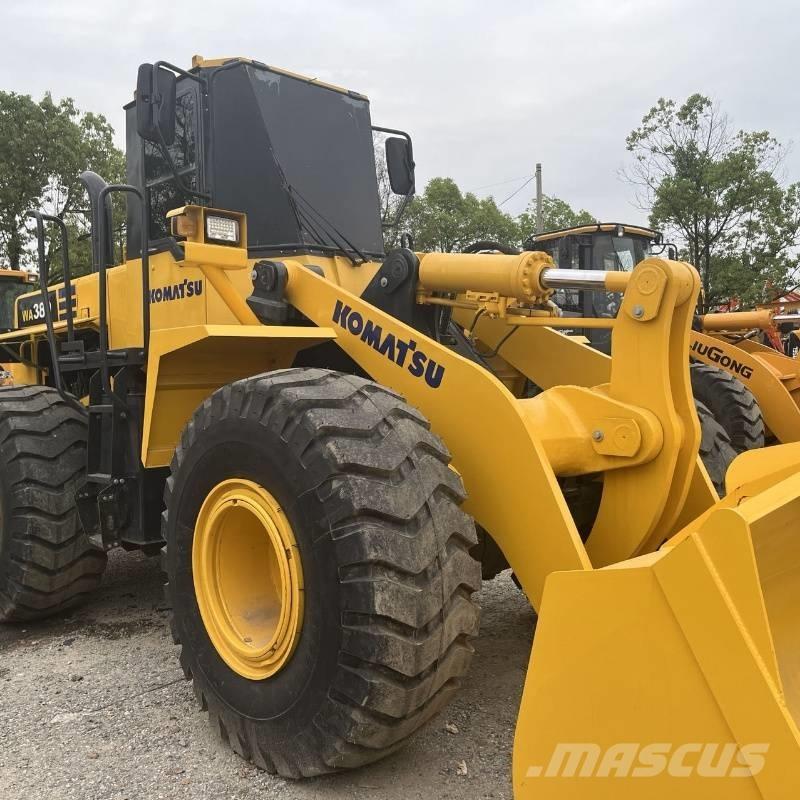 Komatsu WA 380 Incarcator pe pneuri