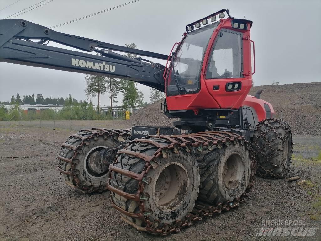 Komatsu 911 Combine forestiere