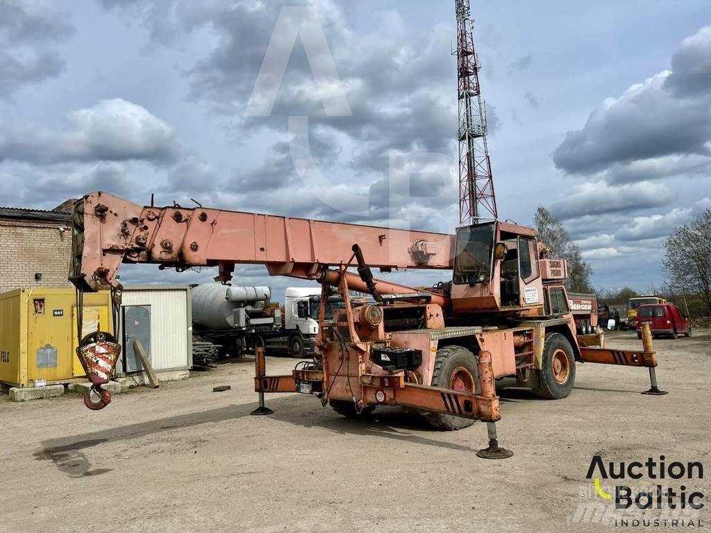 Grove AT 633 B Macara pentru orice teren