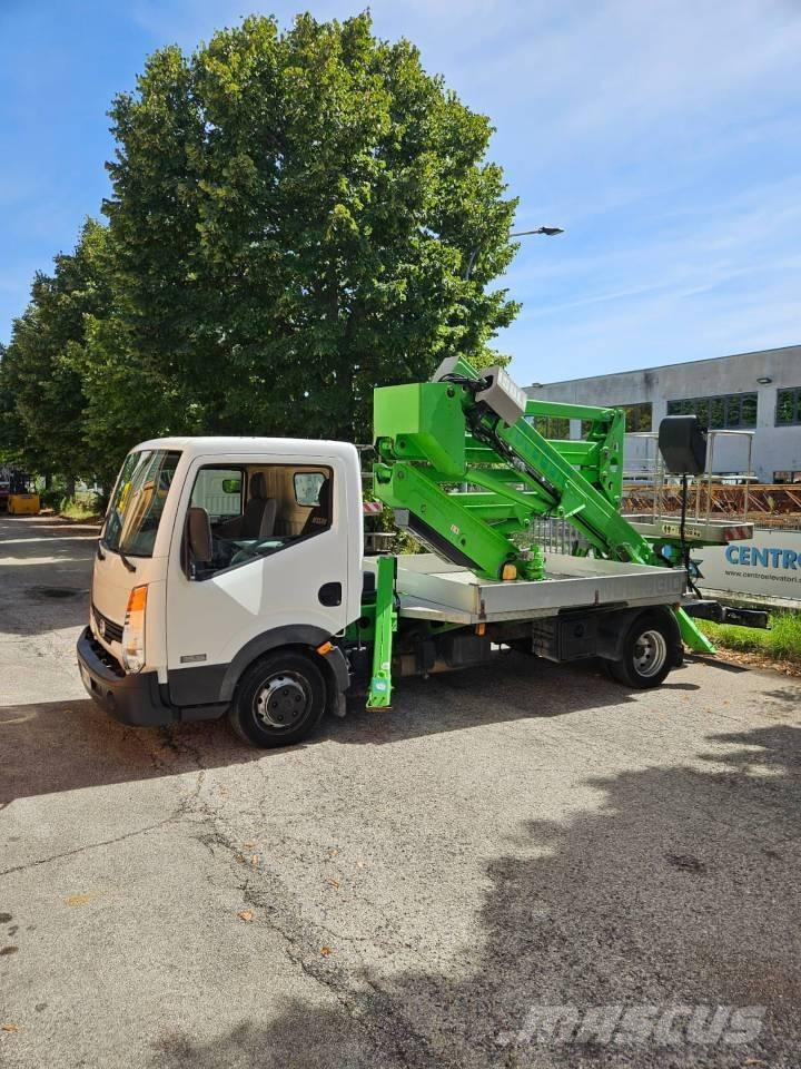 Isoli PNT 205 Platforme aeriene montate pe camion