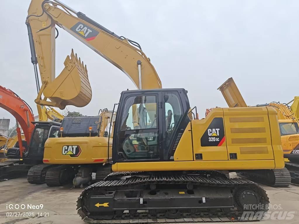 CAT 320 GC Excavatoare pe șenile
